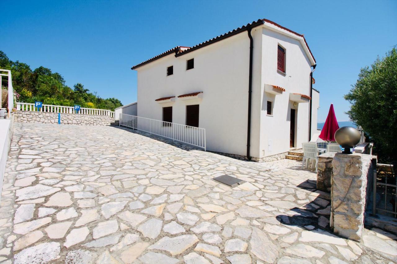 Charming Apartments Vesna Ravni Labin  Bagian luar foto