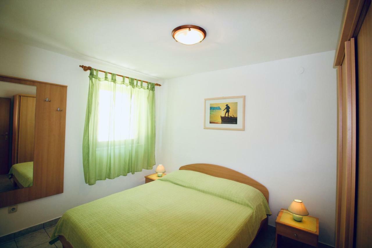 Charming Apartments Vesna Ravni Labin  Bagian luar foto