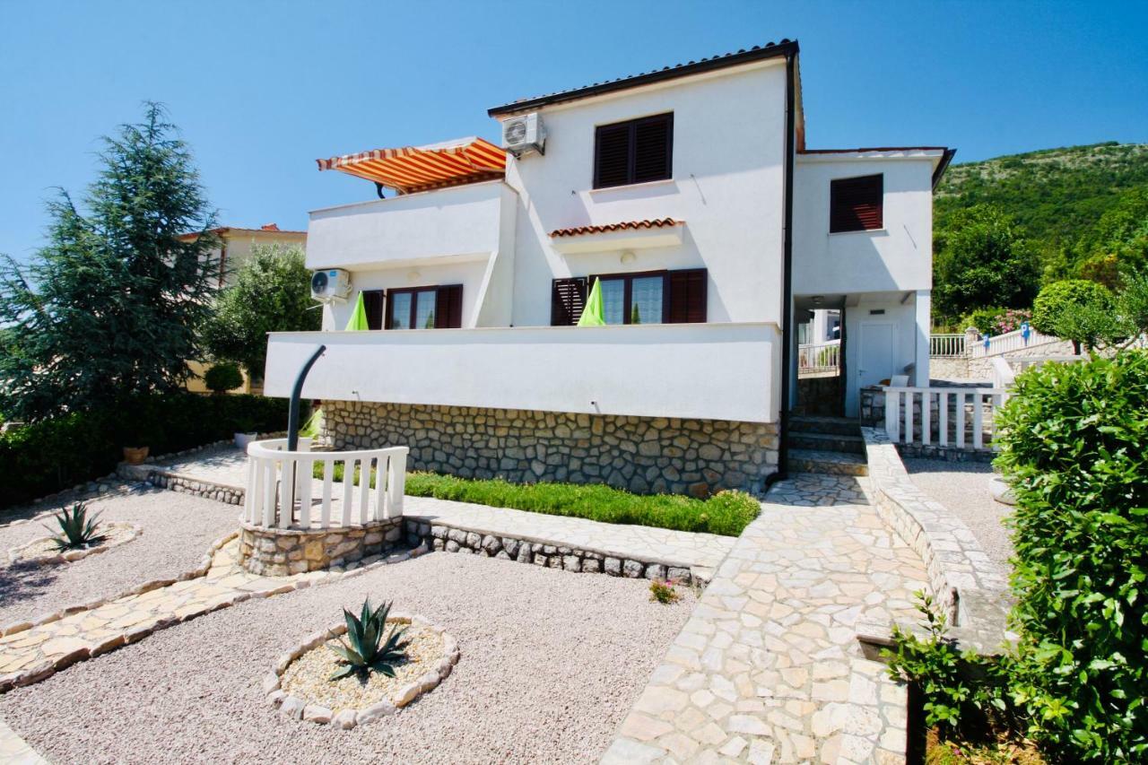 Charming Apartments Vesna Ravni Labin  Bagian luar foto